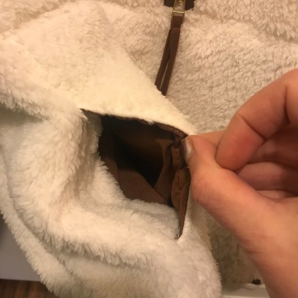 🌟Host Pick🌟 NWT ITees Teddy Sweater Jacket - Picture 5 of 5